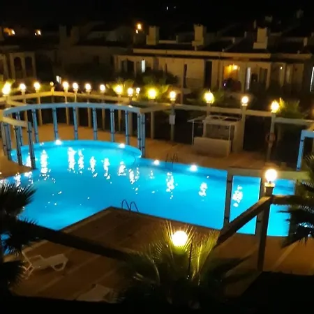 Melisa2 Tatil Evleri Havuzlu Denize Yakin * Фетхие