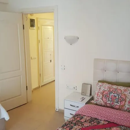 Melisa2 Tatil Evleri Havuzlu Denize Yakin * Фетхие